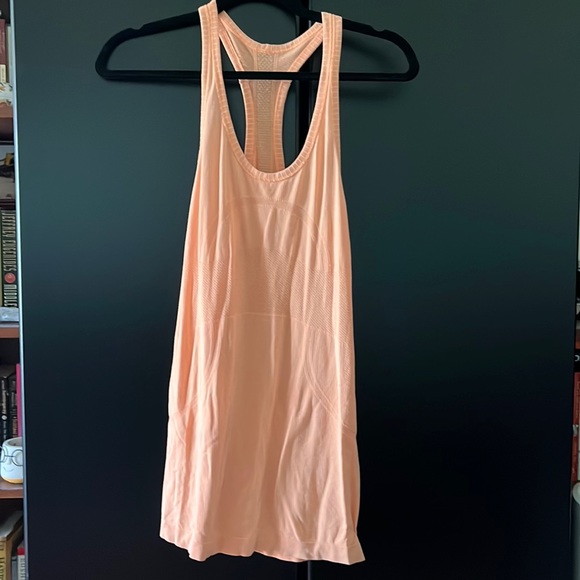 Lululemon Mesh Tank - Picture 1 of 3